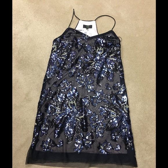 Dress - Picture 2 of 2