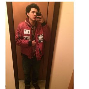 Meet your Posher, Eric