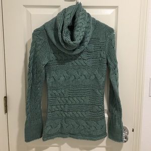 Cowl neck sweater Banana Republic size XS