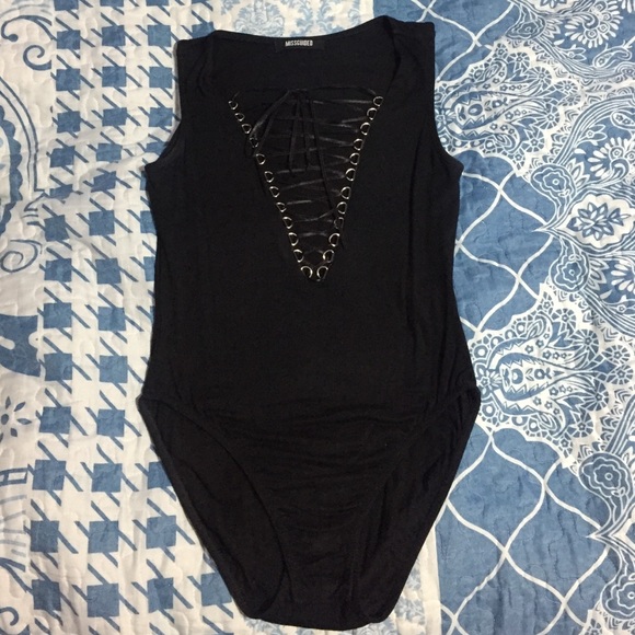 Missguided lace up bodysuit - Picture 4 of 4