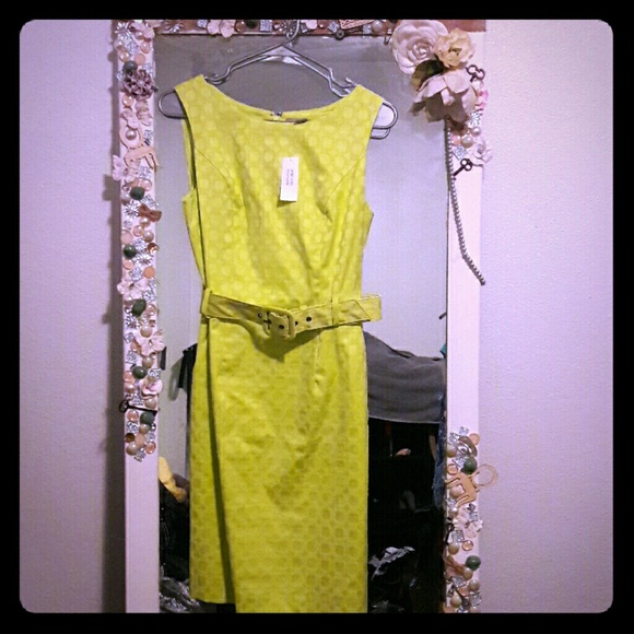 Banana Republic Belted Dress - Picture 1 of 2