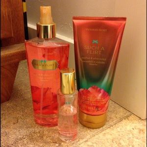 Such a Flirt Victoria Secret Set