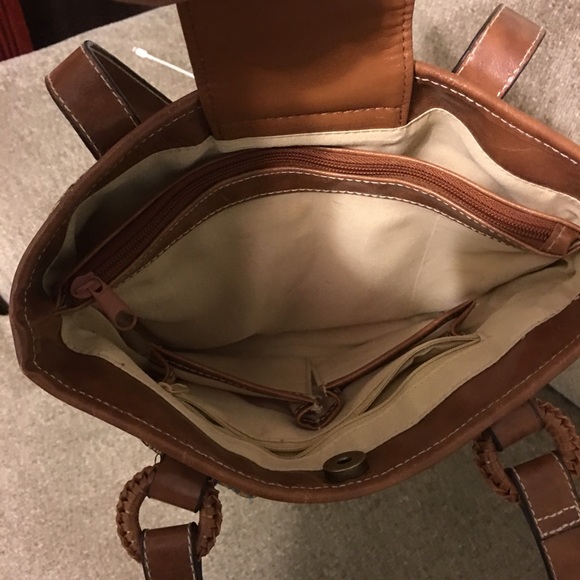 Purse - Picture 3 of 3