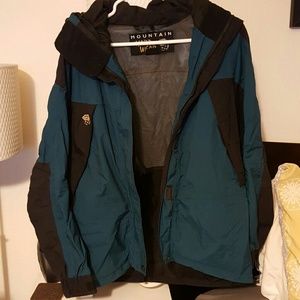 Womens Mountain Hardwear conduit lightweight jacke