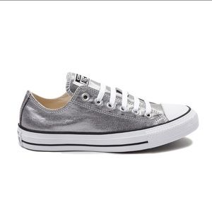 New Without Tags - Metallic Converse shoes