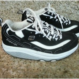 Skechers Shape-Ups - size 6.5