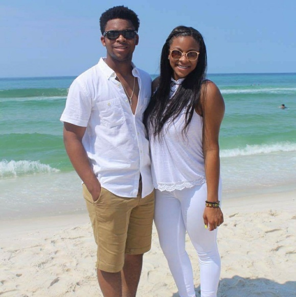 Meet your Posher, Daphne - Picture 2 of 3