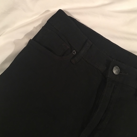 Black high waisted skinny jeans