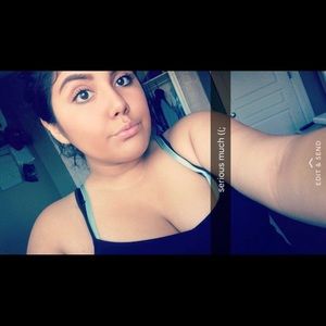 Meet your Posher, Ammanda