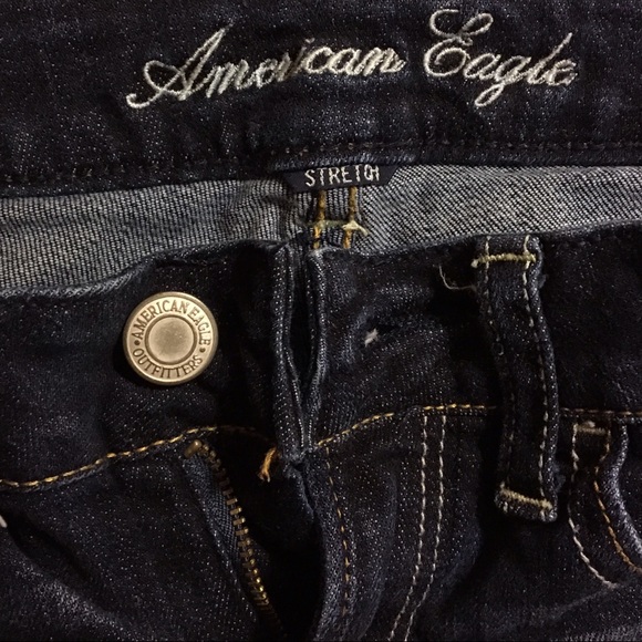 American Eagle Dark Wash Shorts - Picture 1 of 3