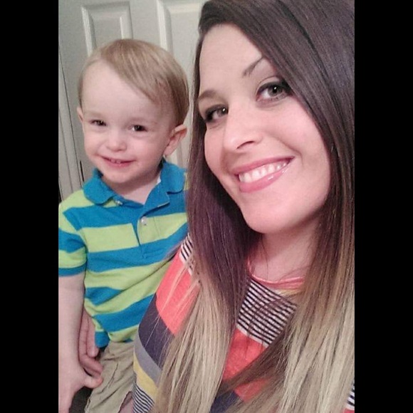 Meet your Posher, Whitney - Picture 4 of 4