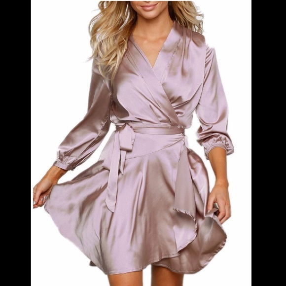 "Silky" blush Wrap Dress Size Small - Picture 1 of 4