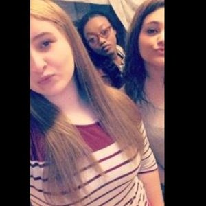 Meet your Posher, Nicole