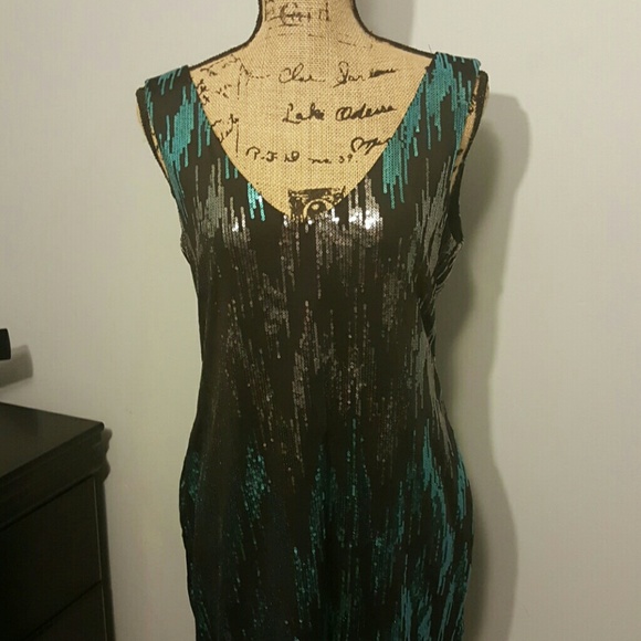 🌟Sale🌟V-shaped Sequin As U Wish dress-