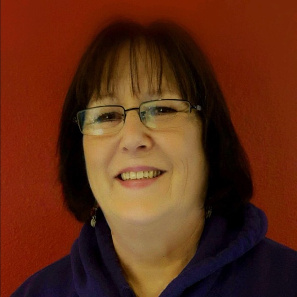 Meet your Posher, Glrnda - Picture 1 of 1