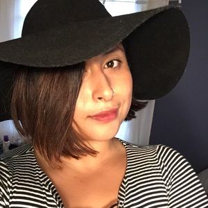 Black Floppy Felt Hat