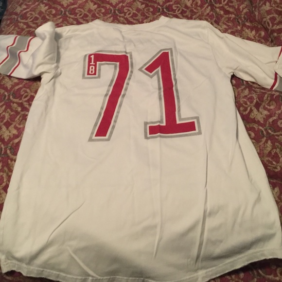 Jersey - Picture 2 of 4