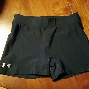Under Armor compression shorts 🏃