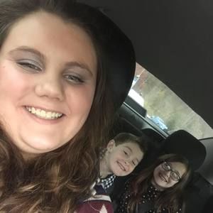 Meet your Posher, Kimberly