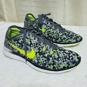 Nike free TR FIT 5 sneaker size 7