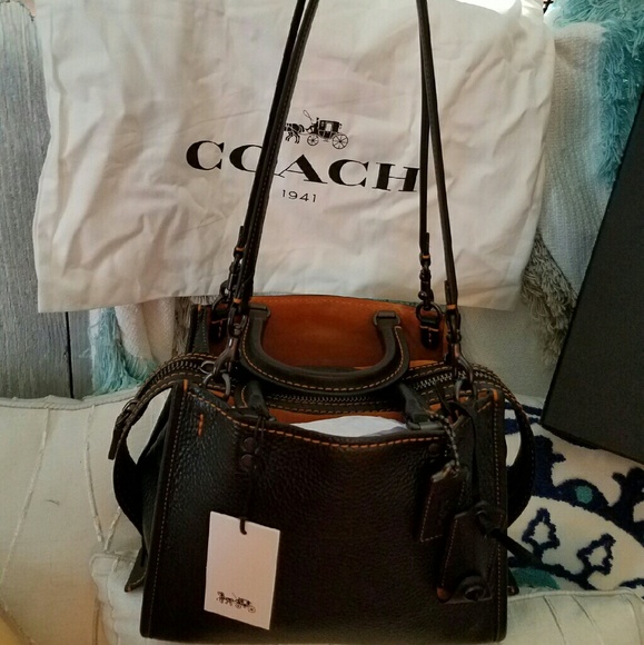 SOLD SOLD SOLD ...... SOLD!!! Coach handbag ROGUE - Picture 4 of 4