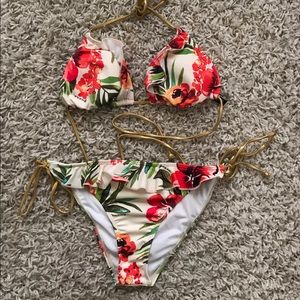 2 piece Guess bikini