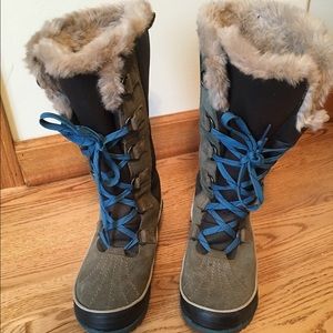 Sorel Joan of Arc Boots size 7