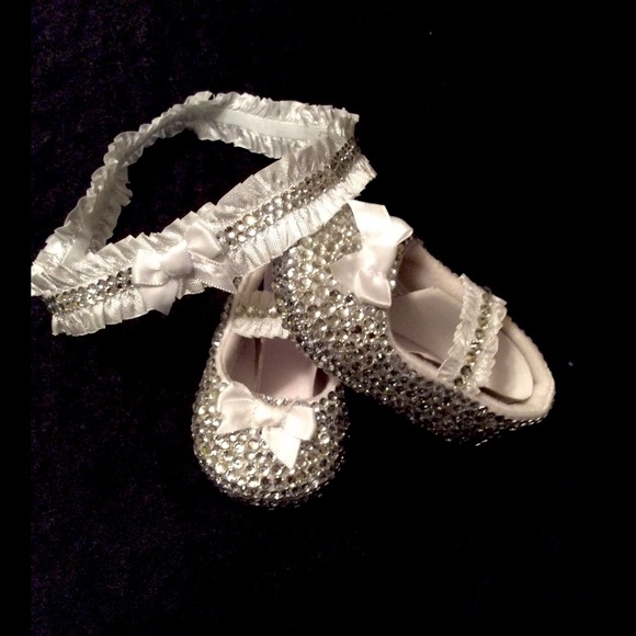 Rhinestone Baby Shoes with matching headband - Picture 3 of 4