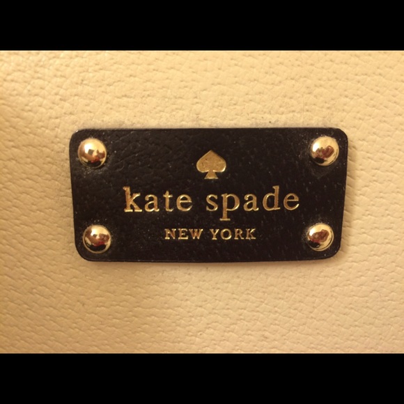 Kate Spade Purse - Picture 4 of 5
