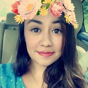 Meet your Posher, Gabriella do bú