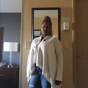 Meet your Posher, Toni