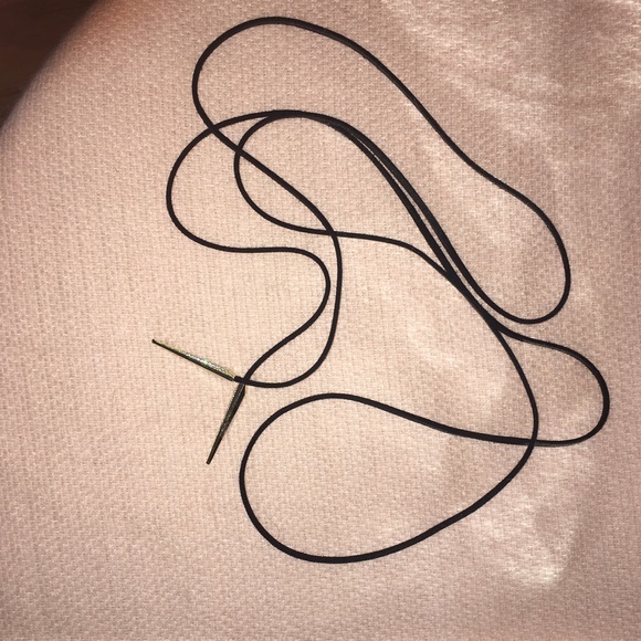 Kendra Scott Gold Pierce NWOT