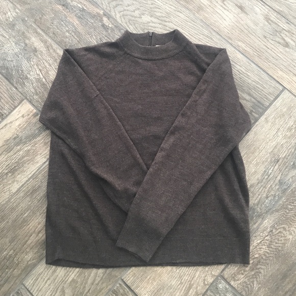 Brown sweater - Picture 1 of 1