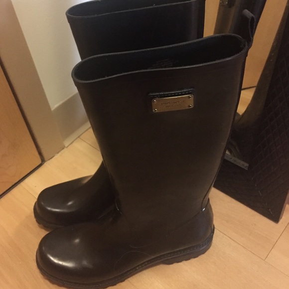 Nine West rain boots
