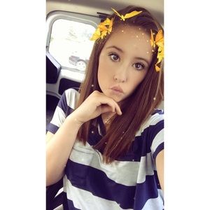Meet your Posher, Leah