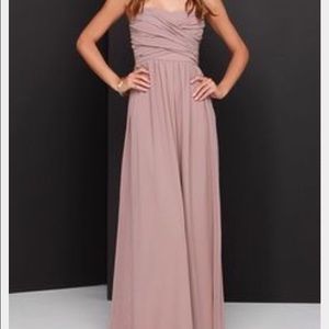 Flash sale! 🌺🌸Lulus tan long strapless dress