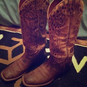 Nocona boots! Size 7