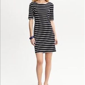 🌸🌺Banana Republic sheath dress
