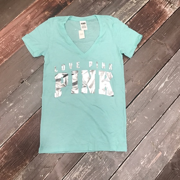 NWT VS Pink tee