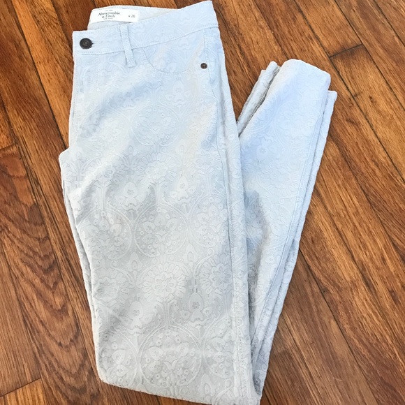 Abercrombie and fitch paisley pants