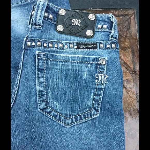 Miss Me Straight Leg Jeans - Size 25 x 32.5 inseam