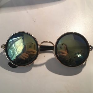 BRAND NEW HIPPIE GLASSES