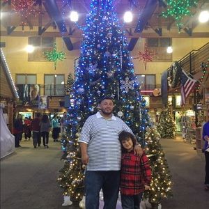 Meet your Posher, Daniel