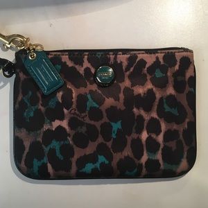BRAND NEW COACH WALLET