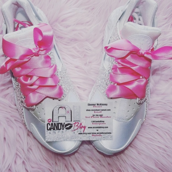 Crystal Swarovski Women's Sz 5.5 Nike Huarache - Picture 2 of 2