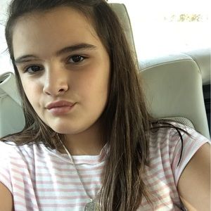 Meet your Posher, Catie