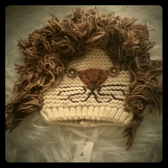 Baby gap lion hat!