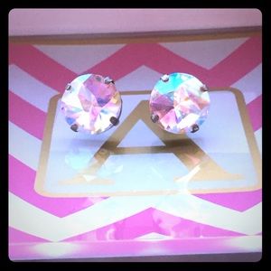 Sabika Vienna Luminescence Studs