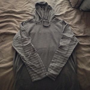 Volcom XL green hooded lightweight sweatshirt