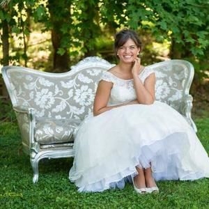 Meet your Posher, Emily